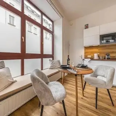 Design Zentral Kueche Parknah شقة *