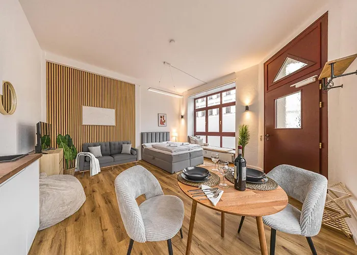 Design Zentral Kueche Parknah شقة *